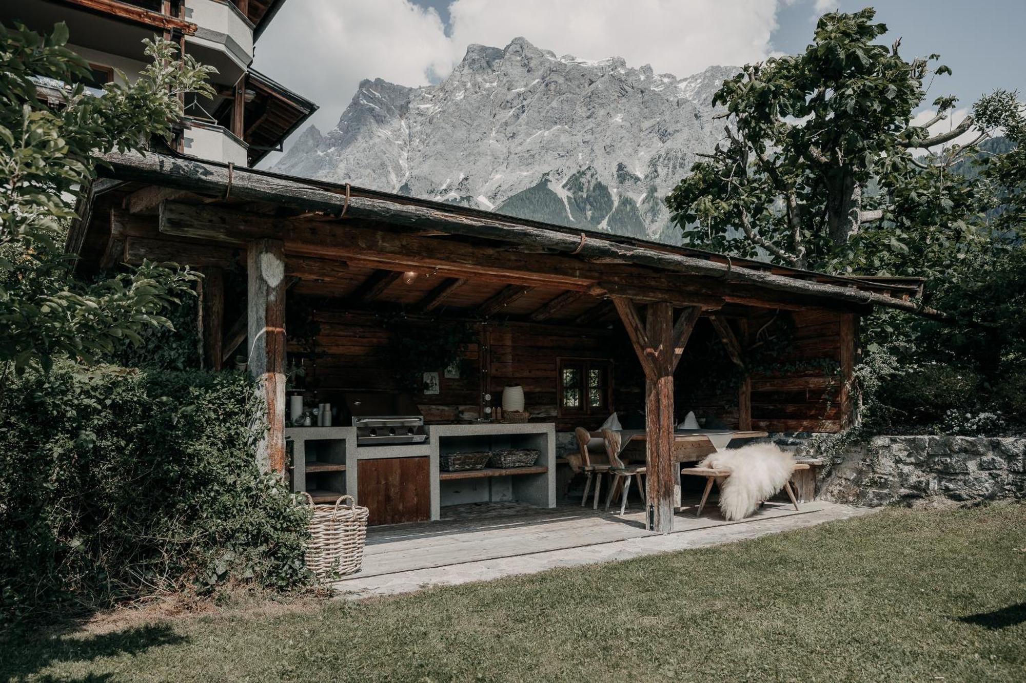 Apartment Alpenappartements Cristall Ehrwald