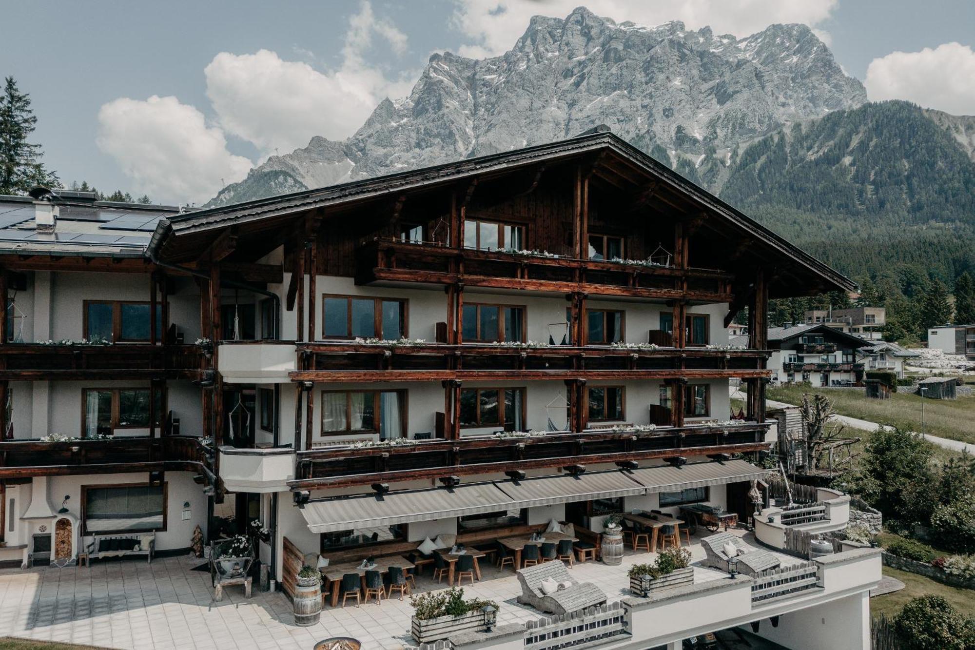 Alpenappartements Cristall Apartment Ehrwald