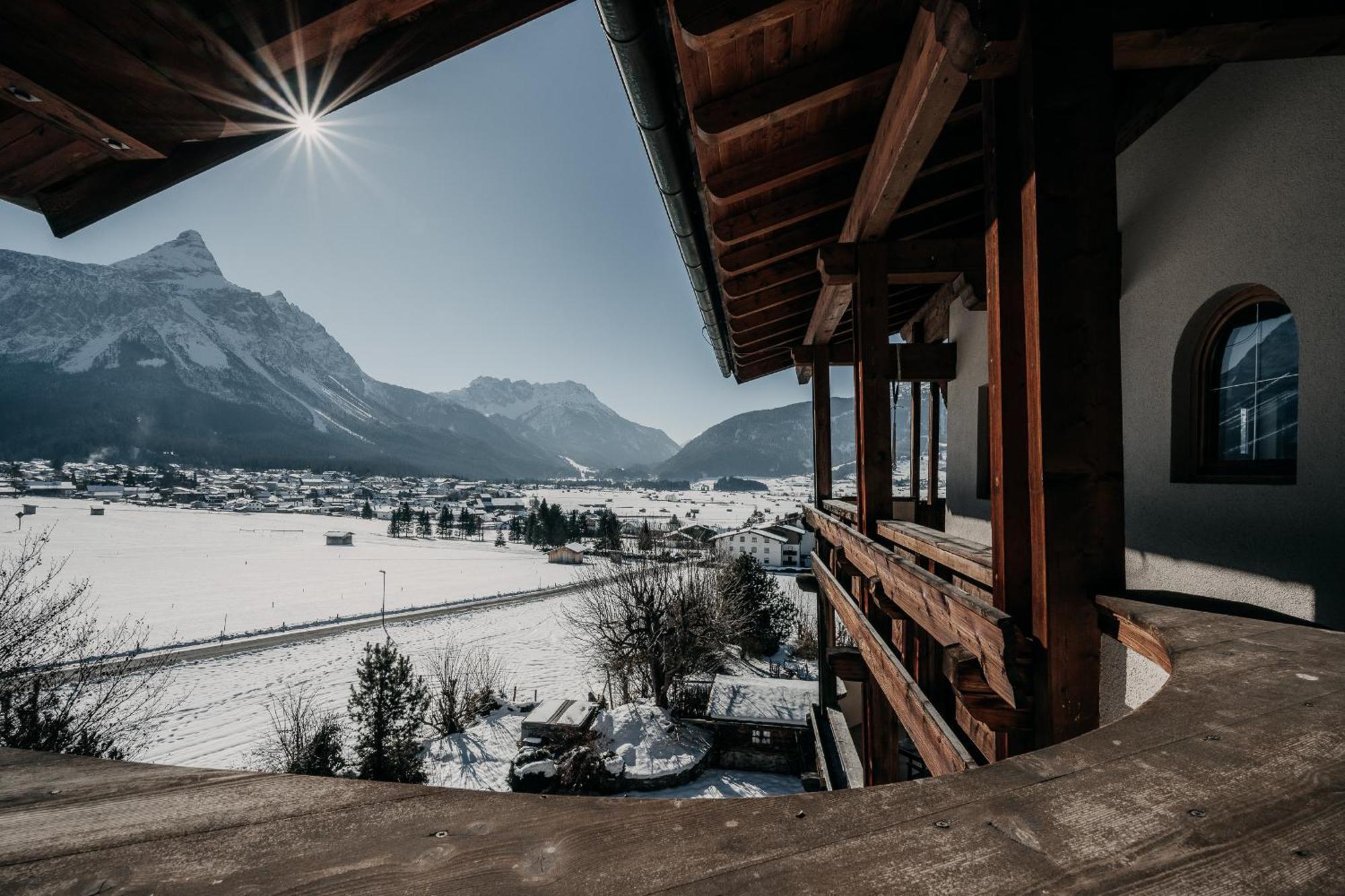 Alpenappartements Cristall * Ehrwald